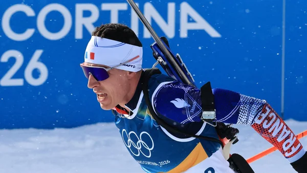 Le biathlète français Quentin Fillon-Maillet lors de l'épreuve de mass start aux Jeux Olympiques de Milano Cortina 2026