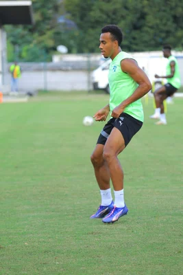 FOOTBALEUR