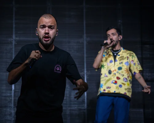 Bigflo et Oli lors d'un shooting pour le magazine GQ