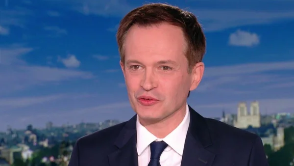 Rachida Dati lors des obsèques de Françoise Hardy au crématorium du Père-Lachaise, le 20 juin 2024.