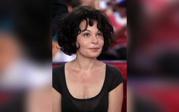 Isabelle Mergault en interview ou en plateau.