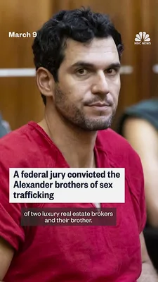 Image d'un homme en tenue de prison rouge avec le texte indiquant qu'un jury fédéral a reconnu coupables les frères Alexander.