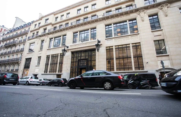 Le bâtiment abritant la Bank of America dans le 8ème arrondissement de Paris.