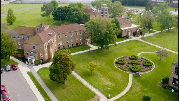 Vue aérienne du campus de l'organisation Vista Maria.