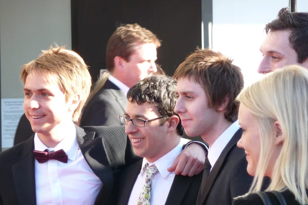 Les acteurs Simon Bird, Joe Thomas, James Buckley et Blake Harrison.