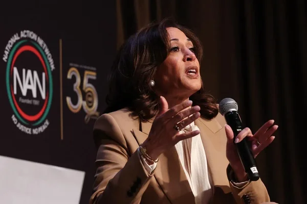 J'y réfléchis » : Kamala Harris ne ferme pas la porte à une candidature à la - Saint-Malo.maville.com