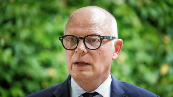 L'ensemble des candidats alignés pour la primaire de la droite.