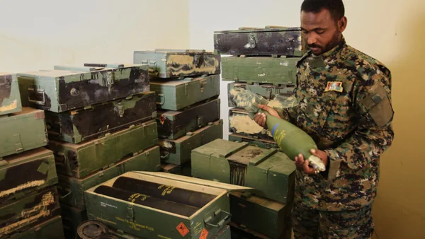 Drone militaire iranien équipé de missiles, type d'armement utilisé pour accroître l'influence de l'Iran au Soudan.