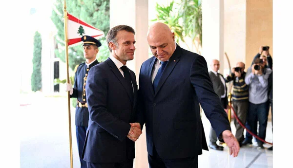 Emmanuel Macron lors d'une rencontre concernant la reconstruction du Liban.