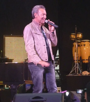 François Feldman en showcase à Foix, septembre 2014.