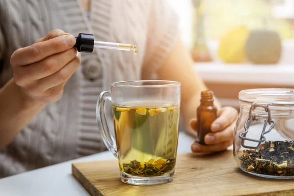 Huiles, tisanes, bonbons... Les produits alimentaires au CBD interdits à partir du 15 mai