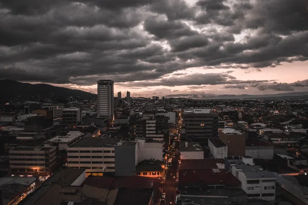 Paysage urbain de San José, capitale du Costa Rica.