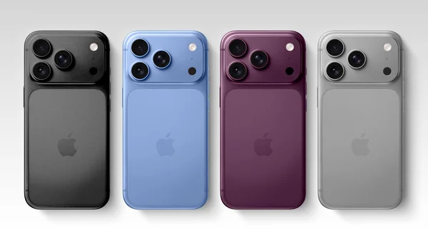 Les quatre coloris de l'iPhone 18 Pro : noir, bleu, violet et argent.