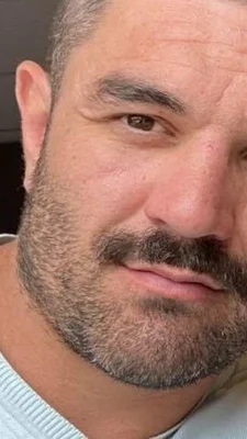 Portrait de Cédric Prizzon, ancien policier soupçonné d'un double féminicide dans l'Aveyron.