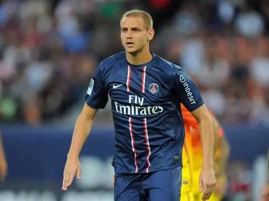 Mathieu Bodmer sous le maillot du Paris Saint-Germain.