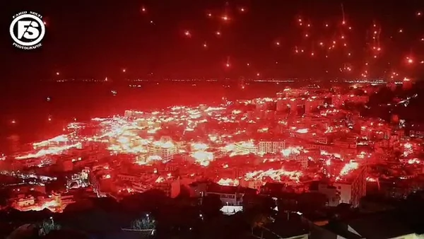 Alger s’illumine pour l’anniversaire du Mouloudia : images spectaculaires.