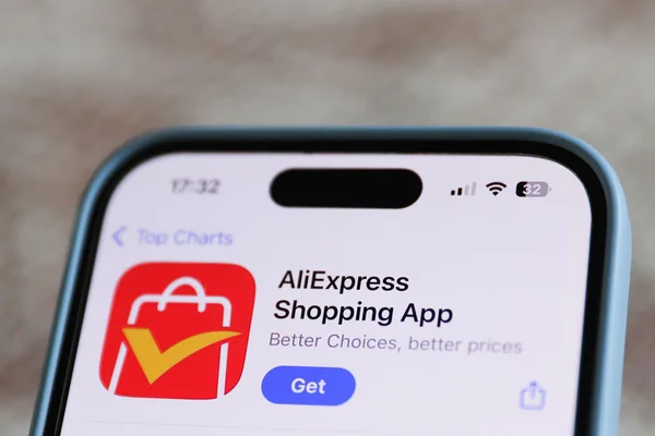 Application AliExpress sur l'App Store d'Apple, plateforme visée par l'amende de l'UE