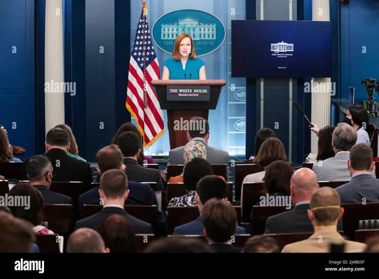 Jen Psaki, secrétaire de presse de la Maison Blanche, lors d'un point presse dans la salle Brady.