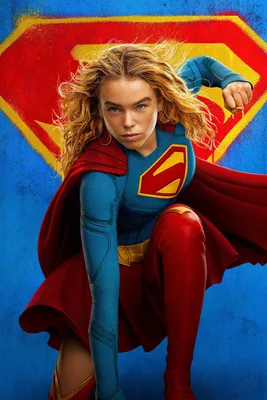 Affiche promotionnelle de la série Supergirl avec l'actrice Melissa Benoist en costume.