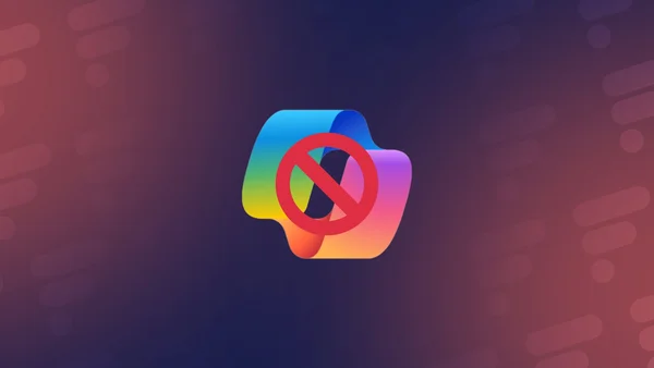 Logo Copilot de Microsoft barré d'un symbole d'interdiction rouge.
