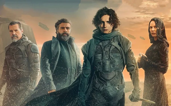Affiche de Dune : Deuxième Partie, suite du film où Jason Momoa reprend son rôle.