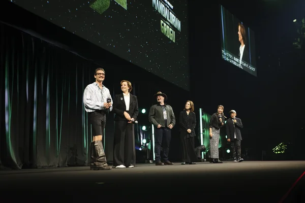 Panel de « The Mandalorian and Grogu » à la Star Wars Celebration 2025 au Japon, avec Pedro Pascal, Sigourney Weaver et Dave Filoni.