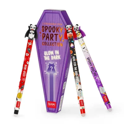 Coffret Halloween Spooky Party Collection de Legami avec stylos effaçables à thème Halloween et bouchons panda dans un coffret en forme de cercueil violet
